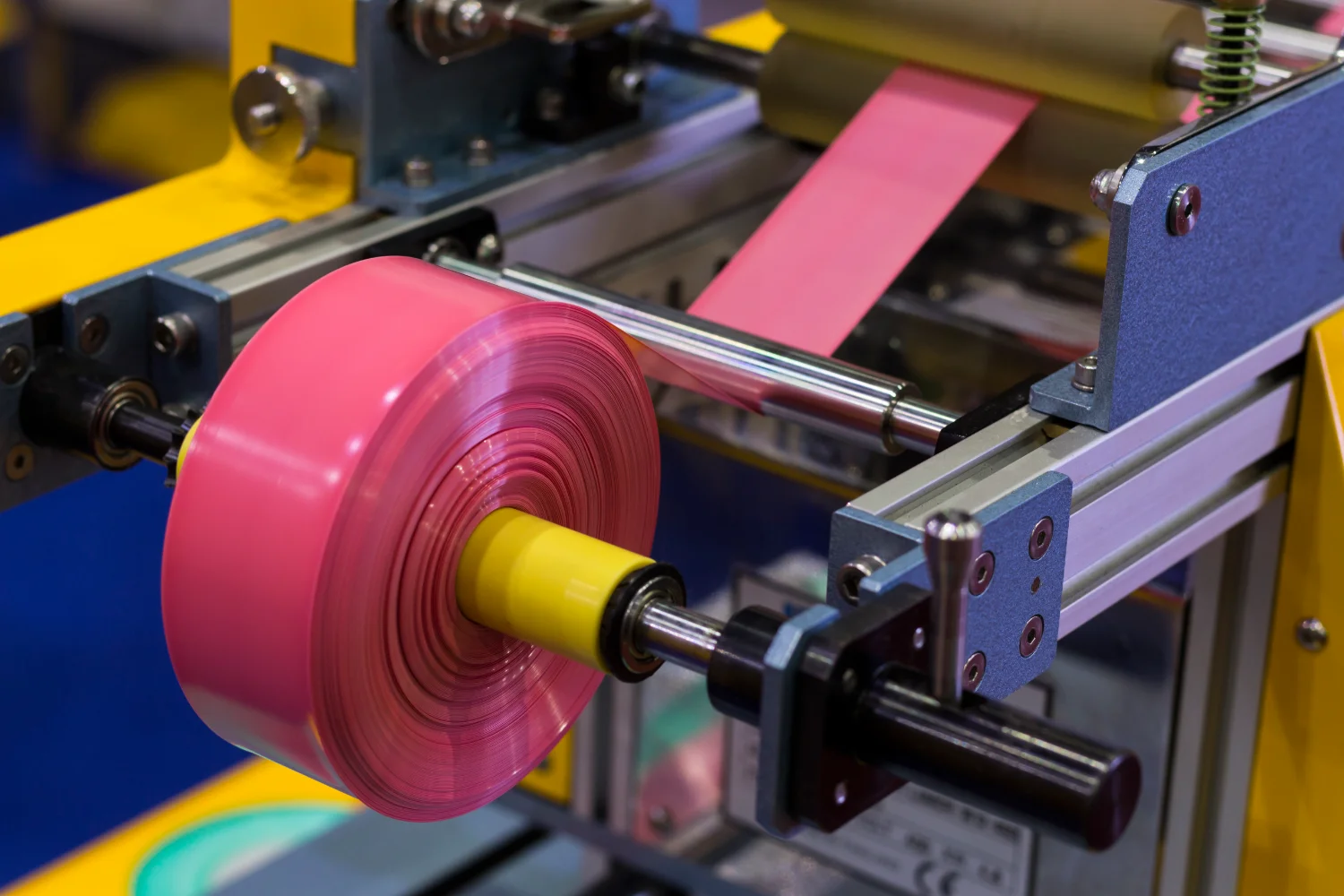 Used for the mass production of printed roll film.