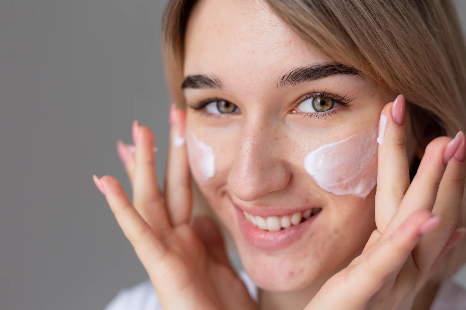 skincare product packaging 4