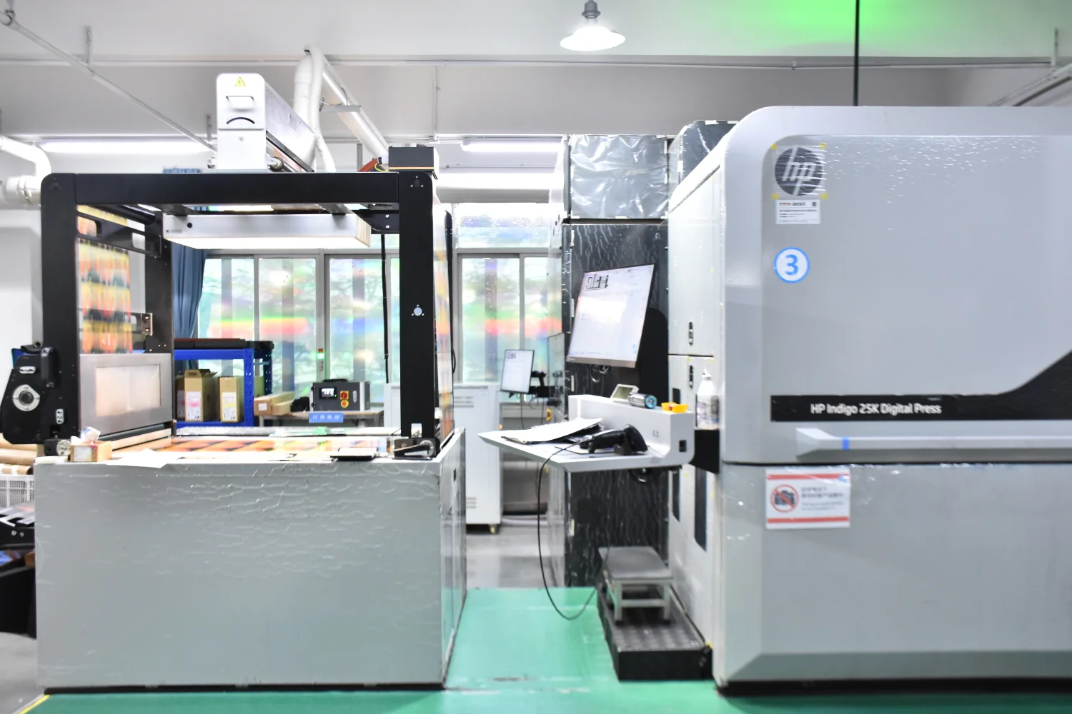 HP Indigo 25K high-speed digital press at Jinyi Packaging factory