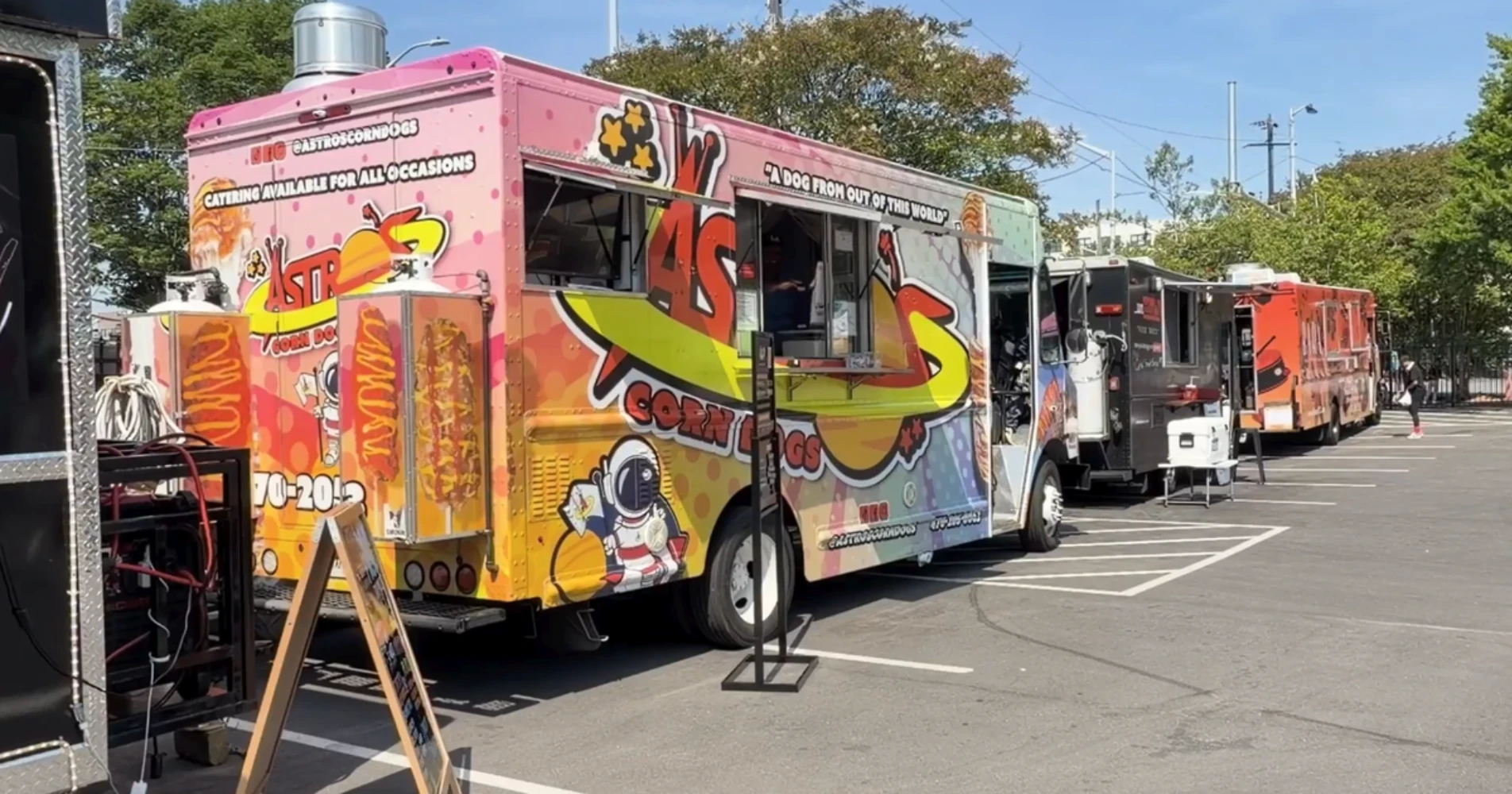 Food trucks at World Cup 2026 host city event — street food and beverage packaging demand for sporting events